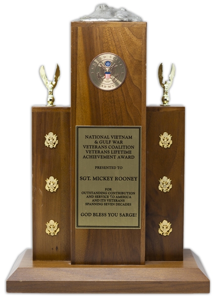 Mickey Rooney ''Veterans Lifetime Achievement Award'' -- Directly From the Mickey Rooney Estate